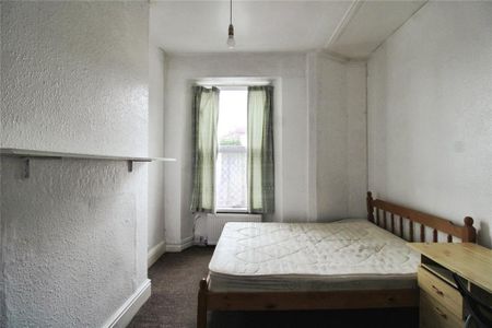 5 bedroom semi-detached house to rent - Photo 5