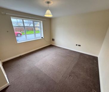 3 Bedroom Semi Detached Available Arranging tenancy - Photo 1