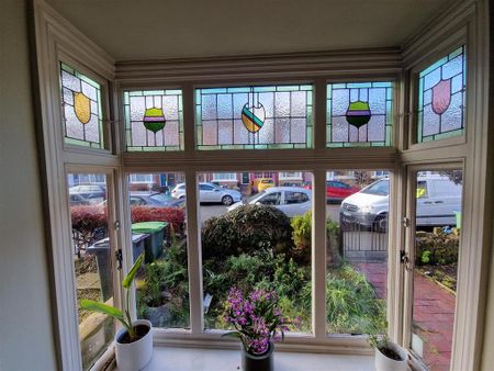 2 bedroom terraced house to rent - Photo 2