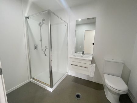 910/20 McCrae Way, New Lynn - Photo 5