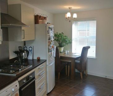 2 bedroom terraced house to rent - Photo 6