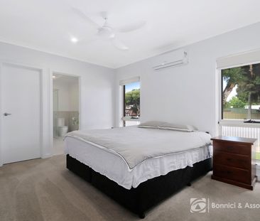 466 Hall Avenue, 2641, Lavington Nsw - Photo 2