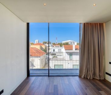 Apartamento T3 com estacionamento na Azarujinha, São João do Estoril - Photo 6