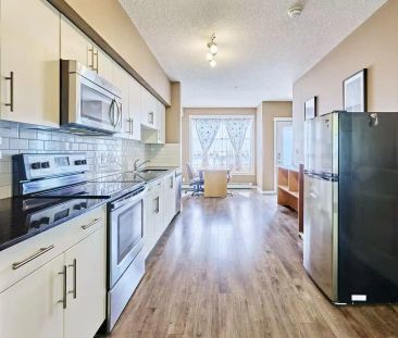 Near SAIT room $760/month — 4 Bedrooms Room For Rent - Photo 1