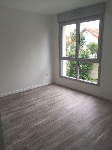 Location Appartement 2 pièces 43m² CHILLY MAZARIN 91380 - Photo 2