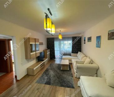 De inchiriat apartament cu 3 camere decomandate si 2 balcoane din zona centrala din Sibiu - Photo 2