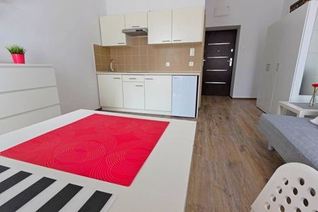 Łódź Łódź-Górna, Pabianicka - Photo 5