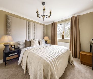 White Rose Close - Photo 1