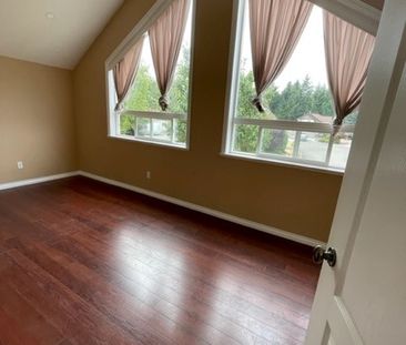 Beautiful 4 Bedroom, 2 Bath home in North Nanaimo - Photo 5