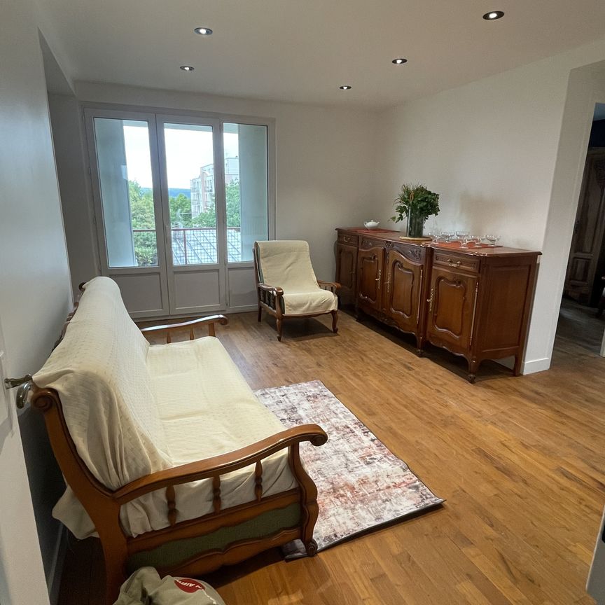 Location Appartement 4 pièces 62m² LIMOGES 87000 - Photo 1