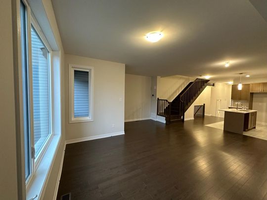 For Lease - 28 Atop Lane, Blossom Park - Airport and Area, Ontario - Photo 1