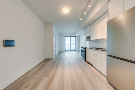 For Lease - 2075 Lakeshore Road Unit# 1507, Burlington, Ontario - Photo 3