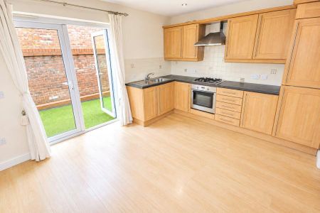 2 bedroom house to rent Pickering Mews, Pickering Street, Chester, CH2 - Photo 2