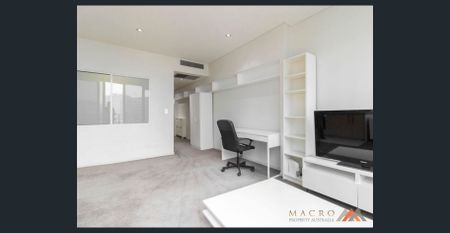 Furnished 1 Bedroom Apartment - GREAT LOCATION!!! - Photo 2