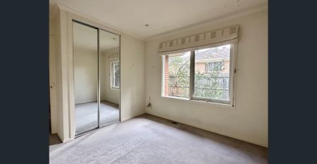 SINGLE LEVEL VILLA | FLARE REAL ESTATE - Photo 5