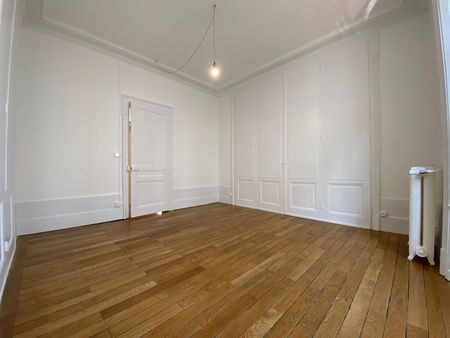 Location Appartement 6 pièces 165m² BESANCON 25000 - Photo 3