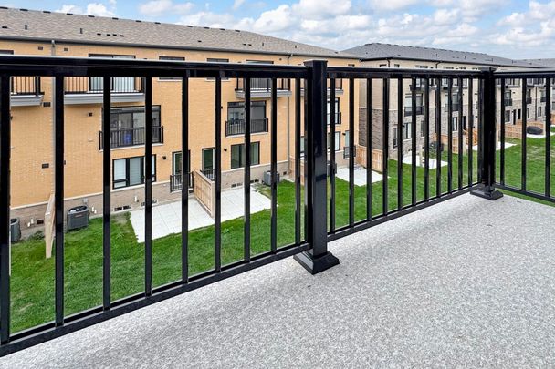 For Lease - 40 Tennant Circle, Vaughan, Ontario - Photo 1