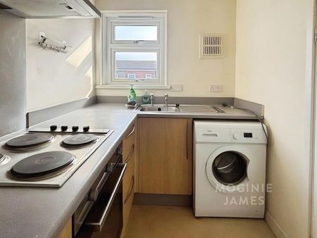 1 bedroom flat to rent - Photo 4
