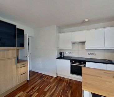 3 bedroom apartment to rent - Photo 1
