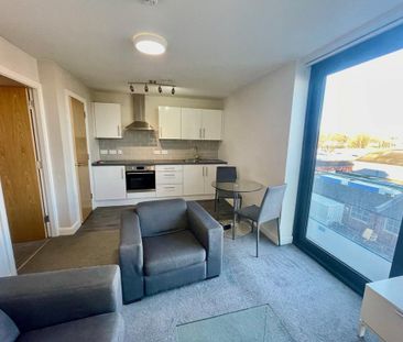 2 bedroom flat to rent - Photo 1