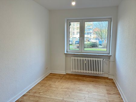 Erdgeschosswohnung mit Balkon - Photo 5