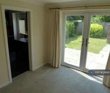 3 bedroom detached house to rent - Photo 1