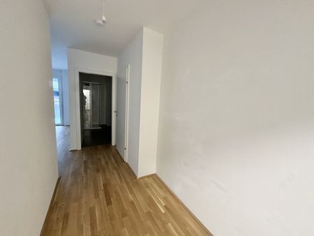 Moderne 2 Zi Wohnung mit Balkon - JETZT 1 Monat mietzinsfreie Zeit! (nahe U1) - Photo 4