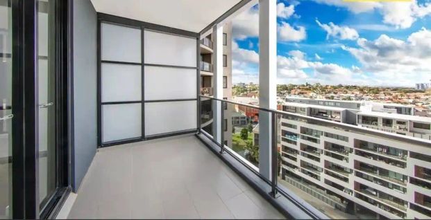 “Modern 2-Bedroom Apartment in the Heart of Parramatta – For Rent” - Photo 1