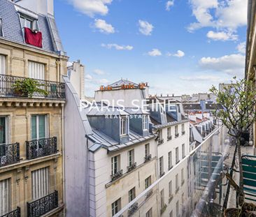 ** Saint-Germain-des-Prés ** Grand appartement avec balcon ! - Photo 1