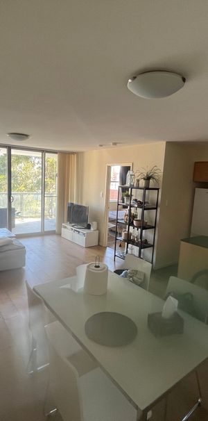 East Perth - Photo 1