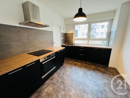 Location Appartement 4 pièces 85m² METZ 57000 - Photo 4