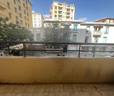 Location appartement à Bastia - Photo 4