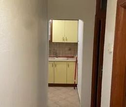 Studio/Γκαρσονιέρα για ενοικίαση - Χαριλάου, - Φωτογραφία 4