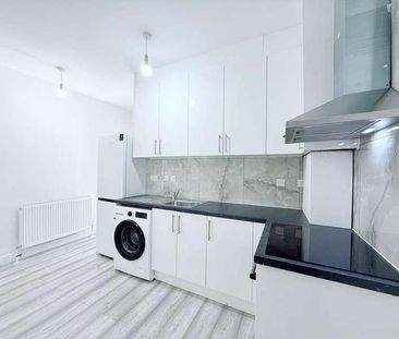 Turton Road, First Floor, Wembley, HA0 - Photo 6