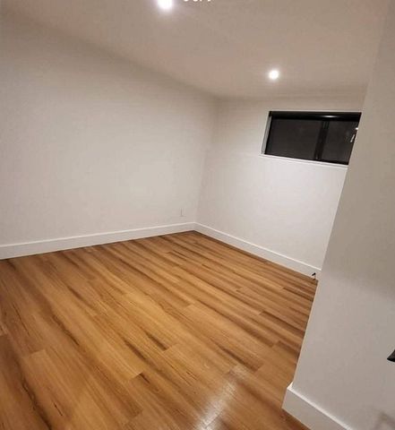 Scenic 2BR Unit with Harbour Views in Lynfield! - Photo 5