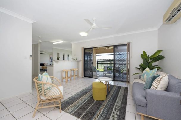 Comfortable Family Living - Photo 1