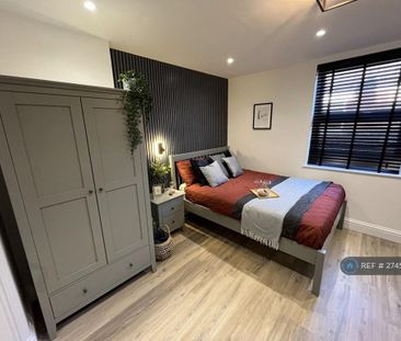 1 bedroom in a house share to rent - Photo 5