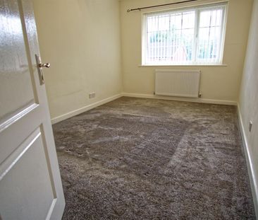 2 Bed Flat to Let on Spinney Brow,Preston - Photo 6