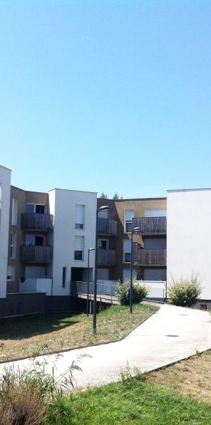 Location Appartement 2 pièces 45m² MERIGNAC 33700 - Photo 2