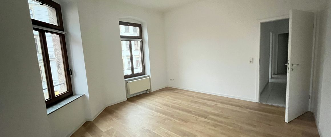 Zentrales Wohnen auf dem Brühl mit Einbauküche - Photo 1