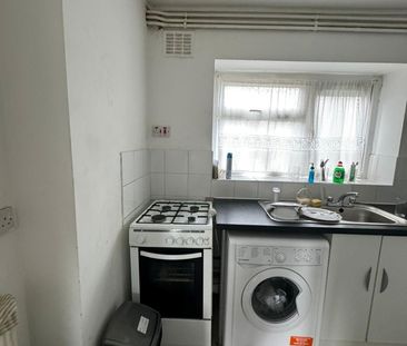 1 Bed Flat, Farm Road, B11 - Photo 3