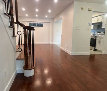 For Lease - 454 Wisteria Crescent, Hunt Club - Windsor Park Village... - Photo 4