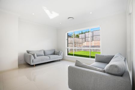 Prime Box Hill Living with Exceptional Family Comfort - Photo 4
