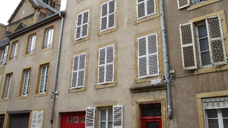 location studio meublé Metz centre - Photo 2
