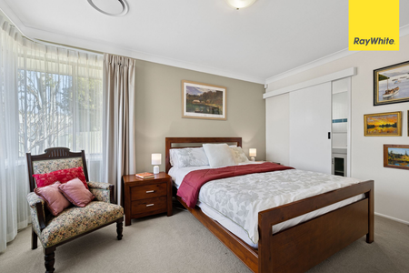 Spacious Family Home - Photo 5