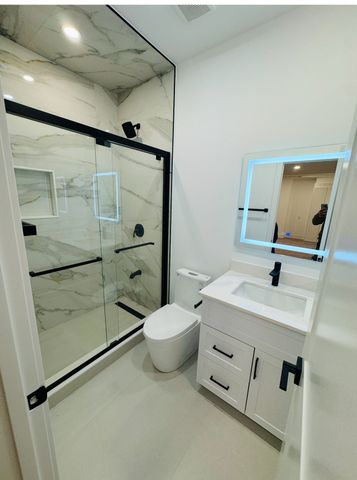 For Lease - 1336 Hydrangea Gardens Unit# Basement, Oakville, Ontario - Photo 2