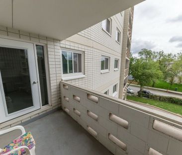 Unit 1005 - Photo 1
