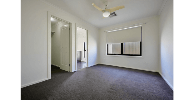 3 Bedroom and 3 Bathroom House for Rent in Whyalla Norrie - Photo 1