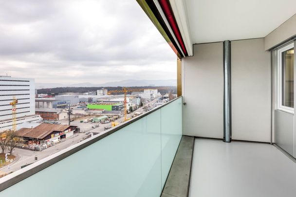 RENT WITHOUT DEPOSIT - Bright and modern living - Foto 1