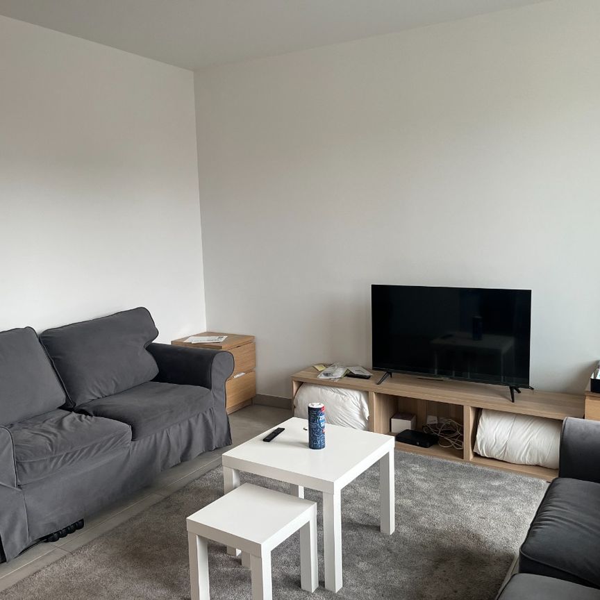 Gelijkvloers app. met 2 slaapkamers te huur in Waregem - Photo 1